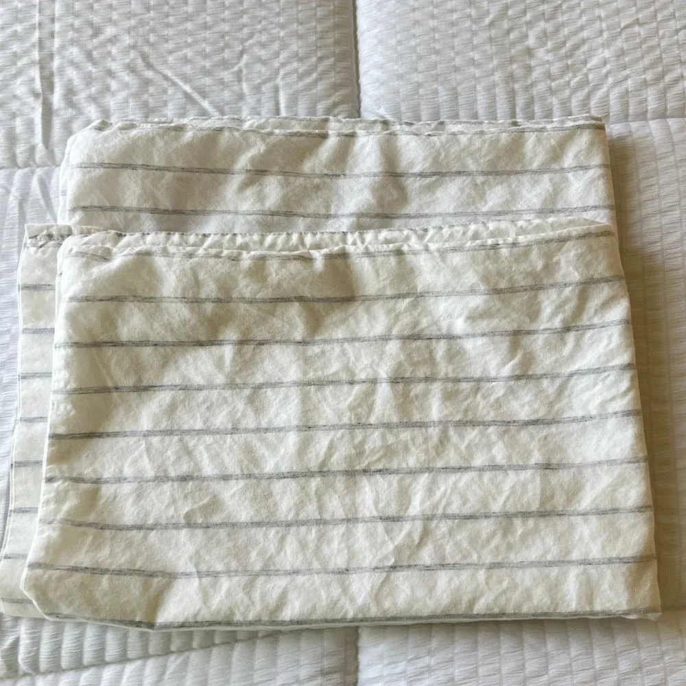 West Elm Tencel Organic Cotton Blend Pillowcase‎ Gray Pinstripe Minimalist Boho